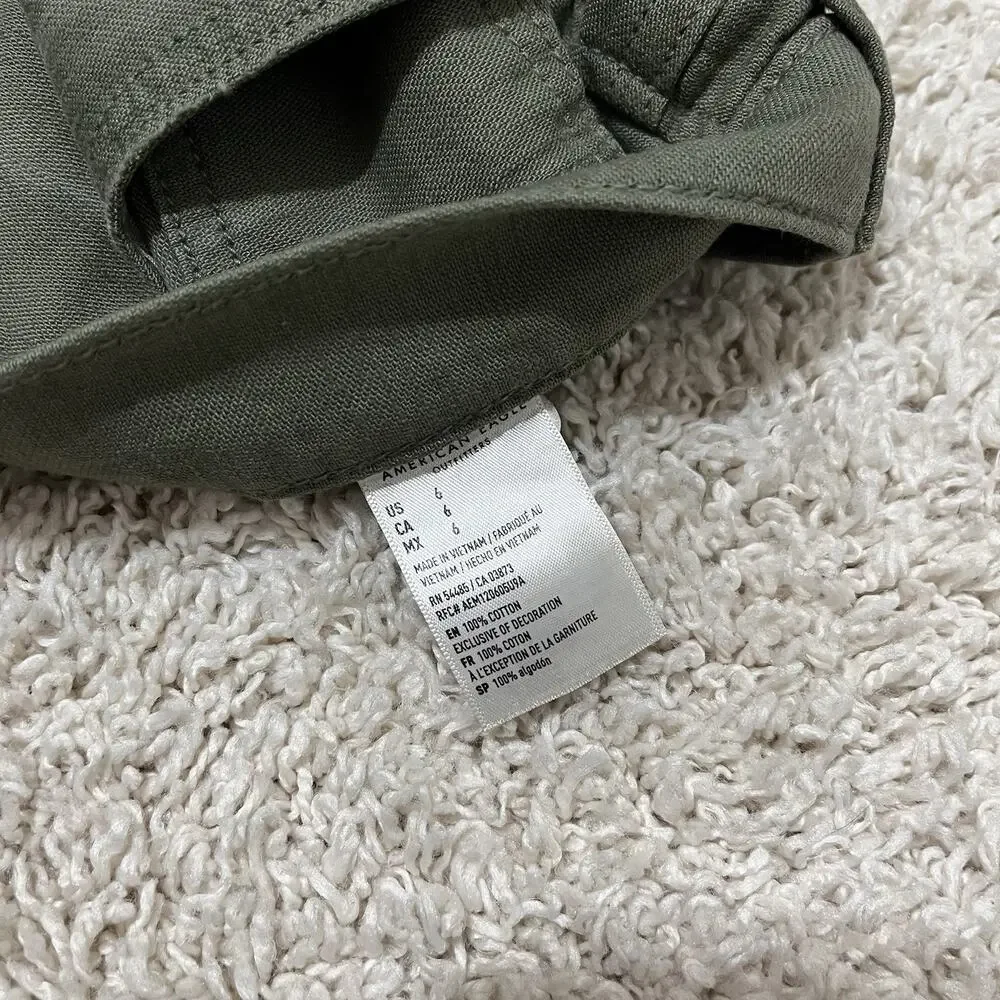 American Eagle Size 6 Green Whiskered Distressed Highest Rise Mom Shorts